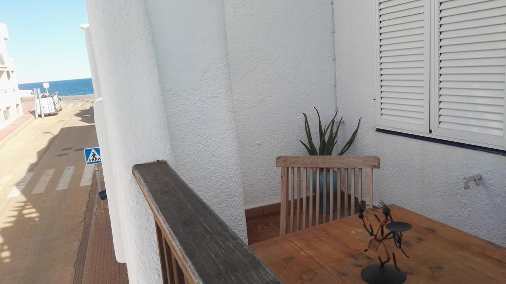 Apartamento Del Mar La Isleta Del Moro Apartment Luaran gambar